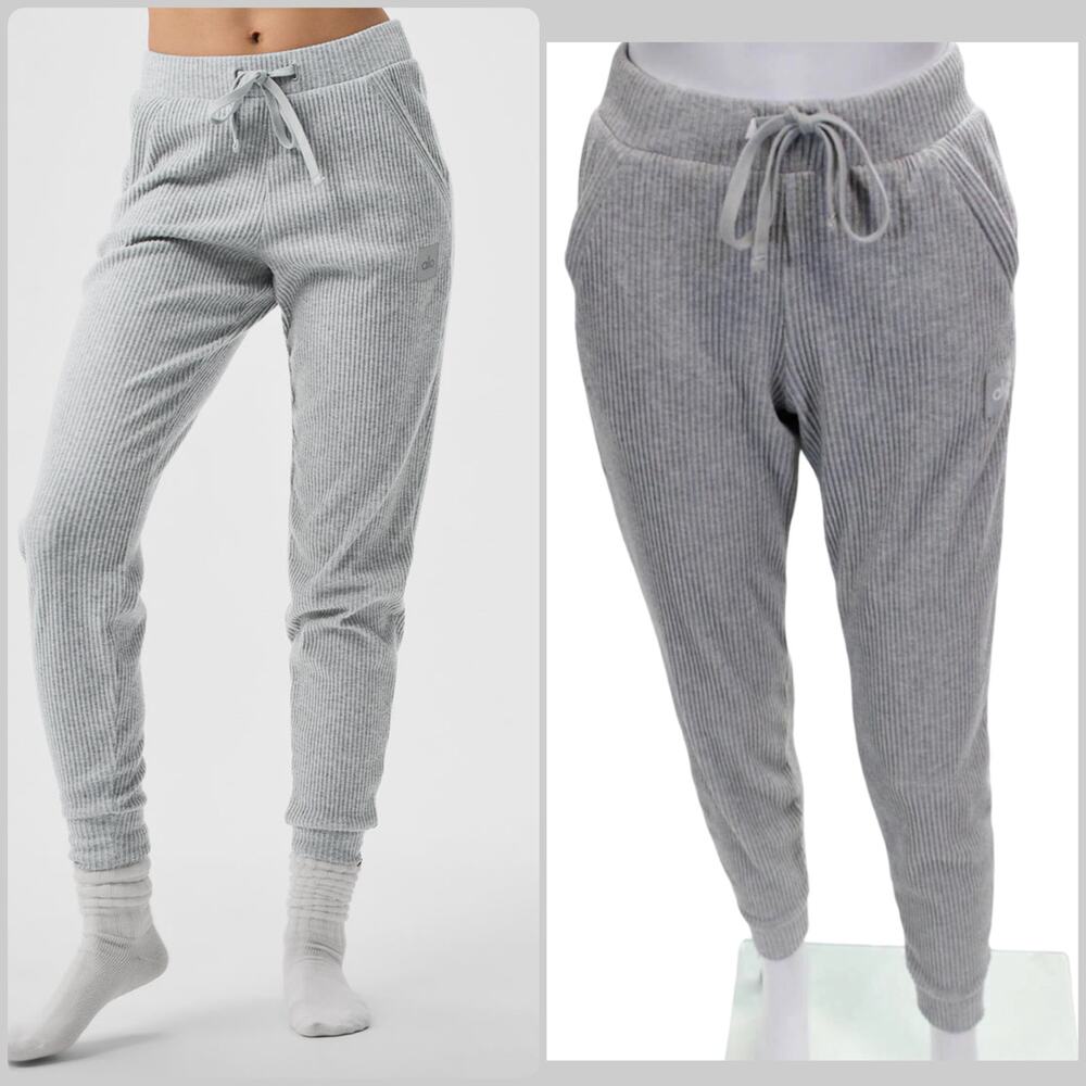 Alo Yoga Muse Joggers Grey Cozy Lounge Pants Soft Minimal Luxe‎ Athleisure